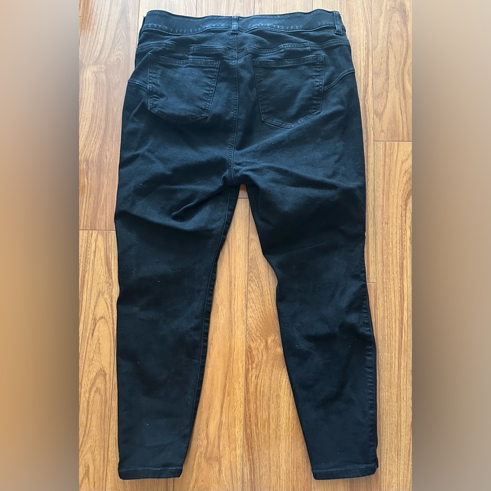 Torrid Bombshell Skinny Premium Stretch Jeans 16XS EUC - Picture 8 of 15